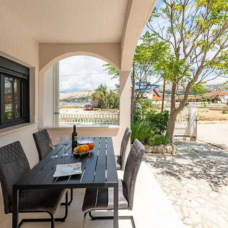 Apartment With A Parking Space Pag - 22609 Pag Town